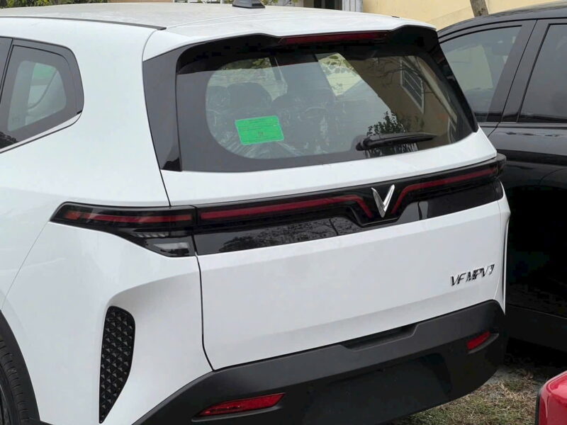 Vinfast MPV 7 - Ảnh 7